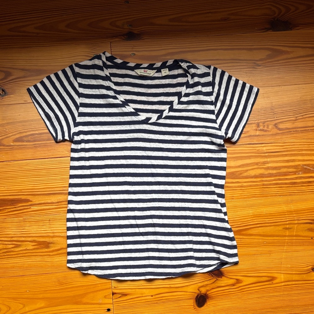 Vineyard Vines Navy and White Striped Skirt